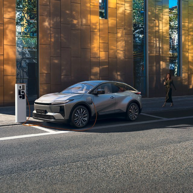 Nu €2.000 inruilvoordeel op de nieuwe C-HR+